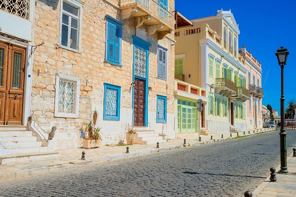 Πάντα γοητευτική