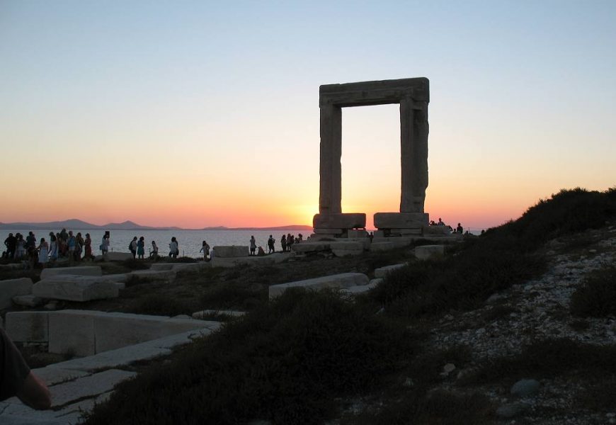 Η Πορτάρα στη Χώρα Νάξου